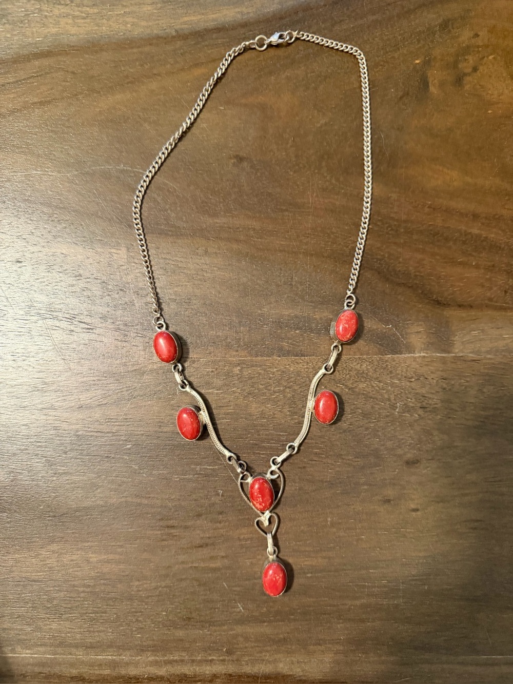 Red coral oval shaped necklace